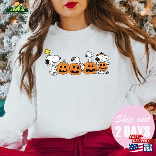 Fall Snoopy Sweatshirt Halloween Unisex Autumn Leaves Pumpkin Classic