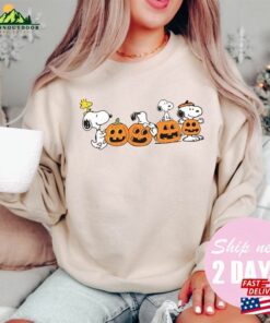 Fall Snoopy Sweatshirt Halloween Unisex Autumn Leaves Pumpkin Classic 4