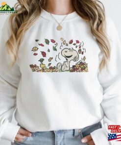 Fall Snoopy Sweatshirt Halloween Unisex Autumn Leaves Pumpkin T-Shirt