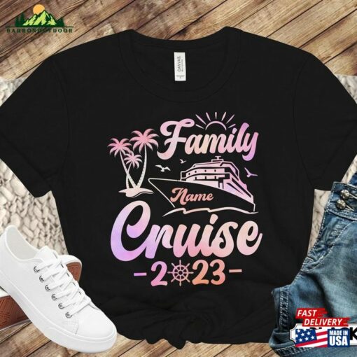 Family Cruise 2023 Shirt Vacation Shirts Custom Name Group Matching T-Shirts Hoodie Classic