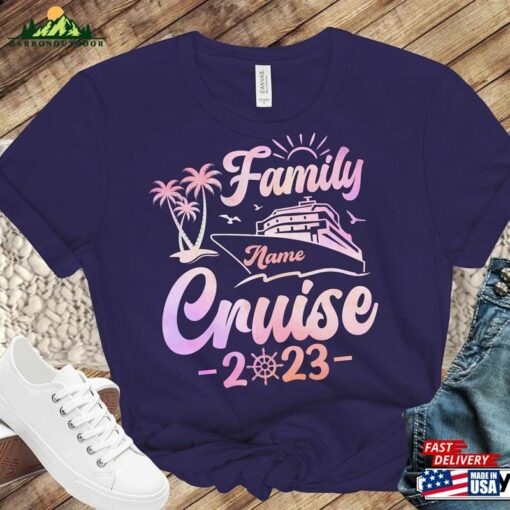 Family Cruise 2023 Shirt Vacation Shirts Custom Name Group Matching T-Shirts Hoodie Classic