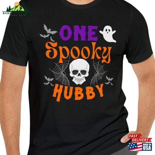 Funny Aviator Skull Spooky Hubby T-Shirt One Husband Tee Era Unisex Classic
