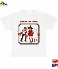 Halloween 2023 Treat Or Trick Retro Comics Spooky Gift T-Shirt Hoodie