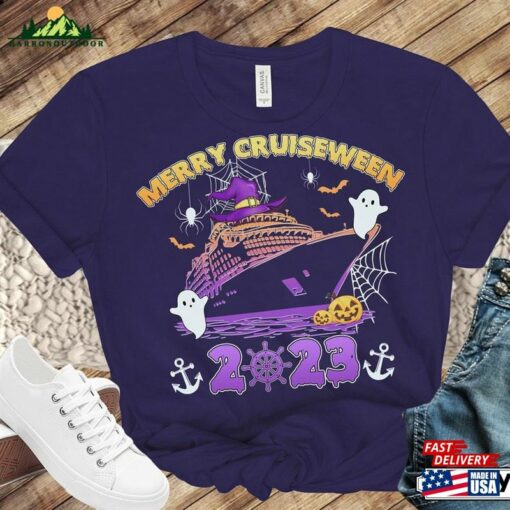 Halloween Cruise 2023 Shirt Merry Cruiseween Family Group Shirts Spooky Matching Tshirt Unisex T-Shirt