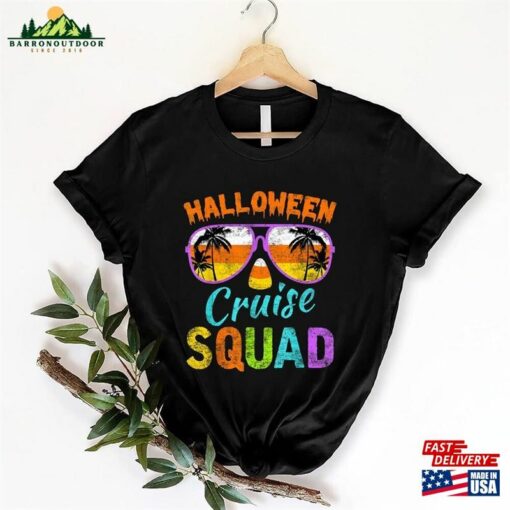 Halloween Cruise Squad Family 2023 Cruising Crew T-Shirt Sweatshirt