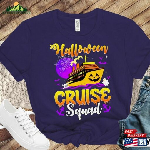 Halloween Cruise Squad Shirt Matching Family Group Shirts Spooky Tshirt Sweatshirt T-Shirt