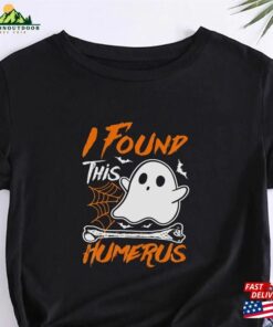 Halloween Ghost I Found This Humerus Hostpiral T-Shirt Sweatshirt Sweater Unisex