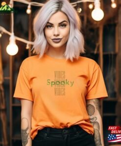 Halloween Party Shirt Comfort Color Design Sweatshirt Classic