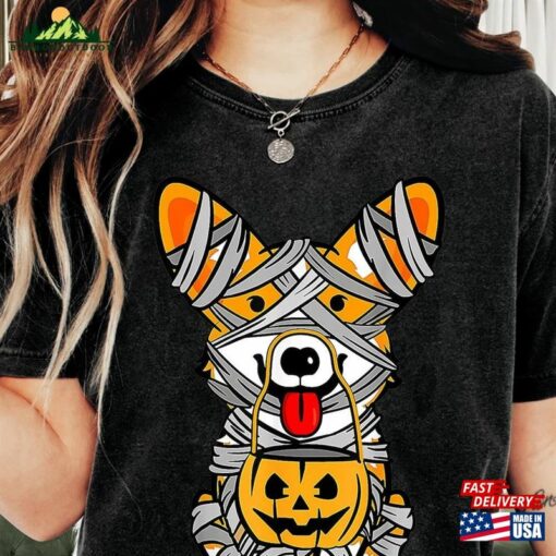 Halloween Shirt Cute Welsh Corgi Mummy Dog Happy Classic Unisex