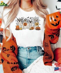 Halloween Sweatshirt Ghost Dogs 2023 Happy T-Shirt Halloween Sweatshirt Ghost Dogs 2023 Happy T-Shirt