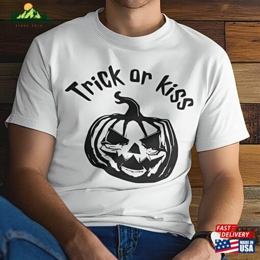 Halloween Trick And Kiss Innuendo Unisex T-Shirt Hoodie