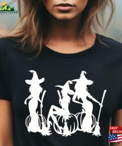 Halloween Witch Shirt Witchful Classic Sweatshirt