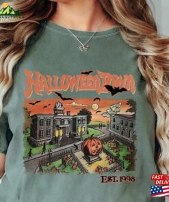 Halloweentown 1998 Shirt Halloween 2023 Party Sweatshirt Unisex