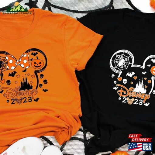 Disney 2023 Shirt Mickey Minnie Halloween Gift Custom Spooky Family T-Shirt Classic