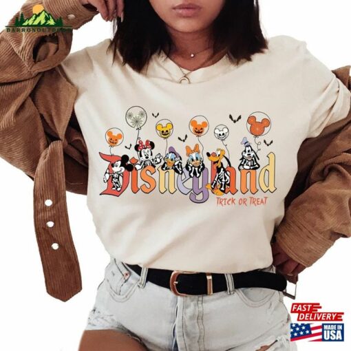 Disney Halloween 2023 Shirt Vintage Characters Disneyland T-Shirt Sweatshirt