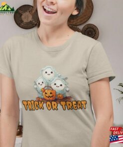 Ghost Trick Or Treat Halloween Shirt Classic T-Shirt
