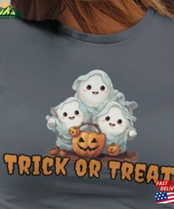 Ghost Trick Or Treat Halloween Shirt Classic T-Shirt
