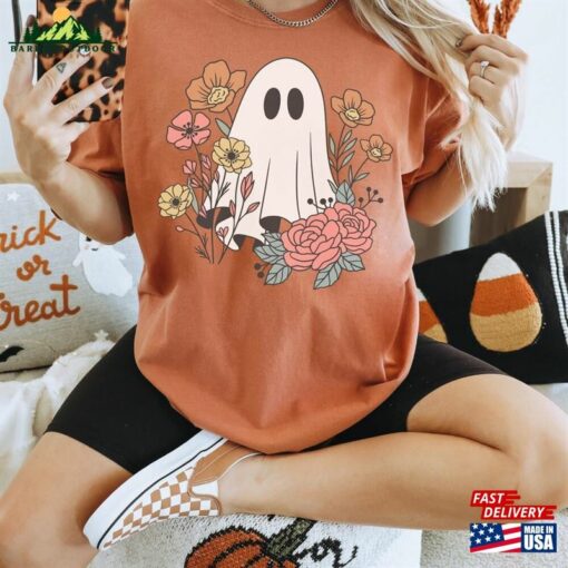 Halloween Boho Floral Ghost Comfort Colors T Shirt T-Shirt Sweatshirt