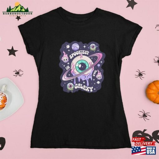 Halloween Eye Shirt Spooky Pink Vibes Classic T-Shirt