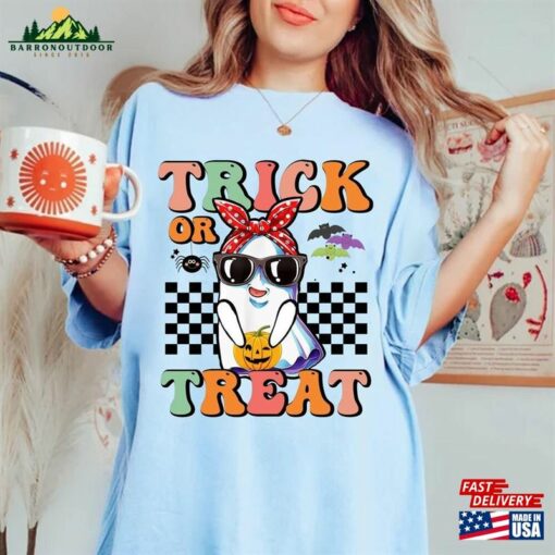 Halloween Groovy Trick Or Treat T Shirt Sweatshirt Unisex