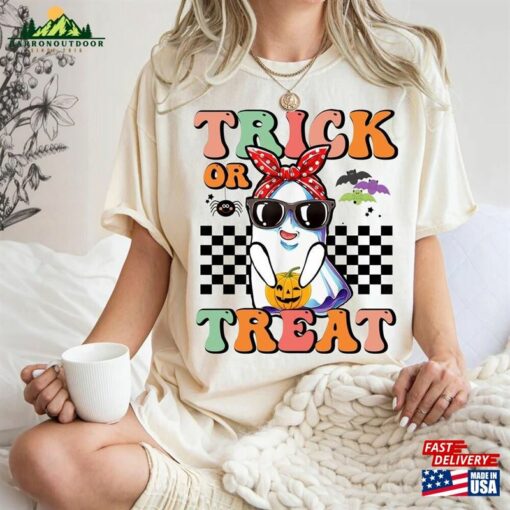 Halloween Groovy Trick Or Treat T Shirt Sweatshirt Unisex