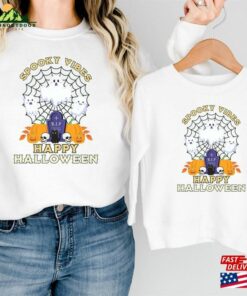 Halloween Group Gift For Family Sweatshirt Hoodie T-Shirt