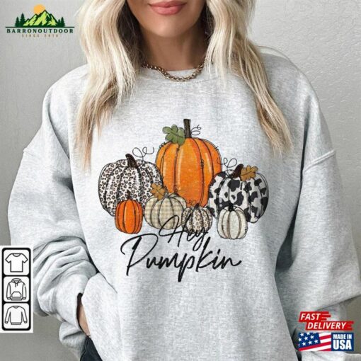 Halloween Hey Pumpkin Comfort Colors Sweatshirt 2023 Tee Spooky Vibes Shirt Unisex Classic