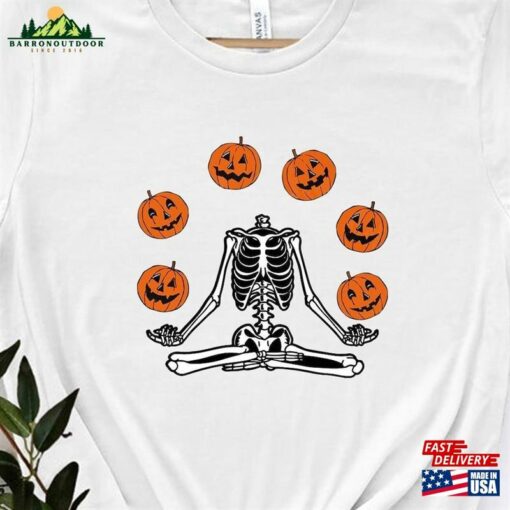 Halloween Skeleton T-Shirt Pumpkin Shirt For Women Sweatshirt Classic