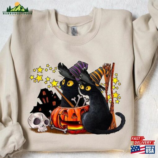 Halloween Sweatshirt Cat Ghost Shirt Classic T-Shirt