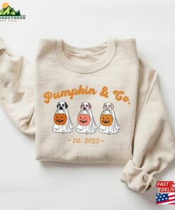 Halloween Sweatshirt Sweater Ghost Classic T-Shirt