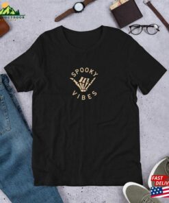 Halloween T-Shirt Shirt Happy Classic Hoodie