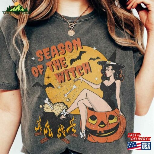 Halloween Witch Season Comfort Colors Graphic Shirt Retro Spooky Tee T-Shirt Unisex