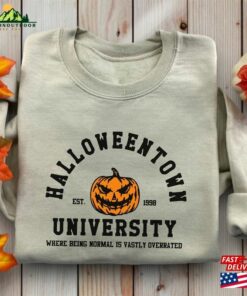 Halloweentown 1998 Sweatshirt 2023 Halloween Party Shirt University T-Shirt Classic