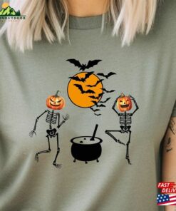 Hippie Ghouls Dancing Skeleton Tee Retro Halloween Crewneck T Shirt Vintage Fall Classic 3
