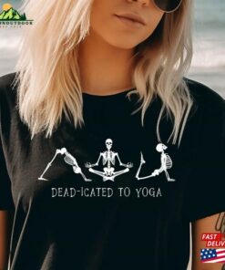 Hippie Yoga Skeleton T-Shirt Retro Halloween Crewneck Sarcastic Vintage Fall Tee Hoodie