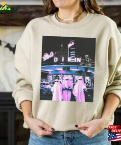 Horror Nights T-Shirt Mel’s Die Ghost Sweatshirt Classic Horror Nights T-Shirt Mel’s Die Ghost Sweatshirt Classic