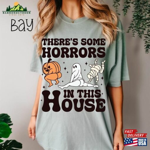 Horrors In This House Halloween T-Shirt Funny Tee Hoodie Classic