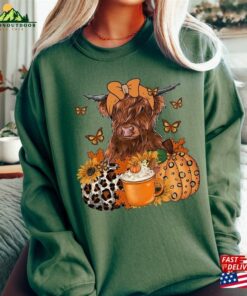 Howdy Fall Cow Sweatshirt Floral Pumpkin Sweater Western Shirt Classic