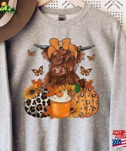 Howdy Fall Cow Sweatshirt Floral Pumpkin Sweater Western Shirt Classic