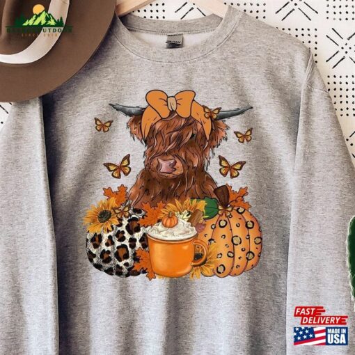 Howdy Fall Cow Sweatshirt Floral Pumpkin Sweater Western Shirt Classic