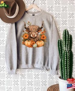 Howdy Fall Cow Sweatshirt Pumpkin Sweater Western Shirt Classic Hoodie 3