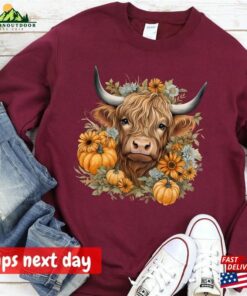 Howdy Fall Cow Sweatshirt Pumpkin Sweater Western Shirt T-Shirt
