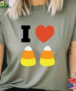 I Love Candy Corn Halloween Shirt Vintage Tee Cuteness Crewneck T-Shirt Classic I Love Candy Corn Halloween Shirt Vintage Tee Cuteness Crewneck T-Shirt Classic