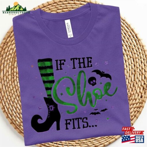 If The Shoe Fits Halloween Funny Witch T-Shirt Witchy Shirt Crewneck Sweatshirt