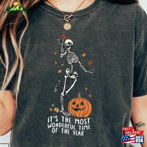 Its The Most Wonderful Time Of Year Halloween Dancing Skeleton Shirt 2023 Classic Hoodie