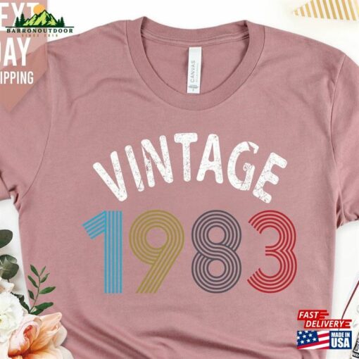 Ladies 40Th Birthday Shirt 2023 Gifts For Women 1983 Vintage Unisex T-Shirt