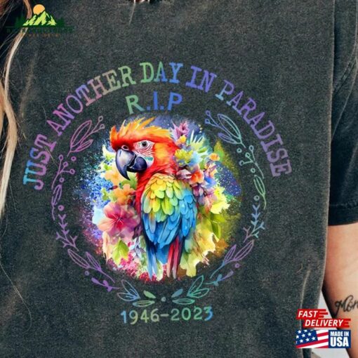 Memorial Rip Jimmy Buffett Shirt With Parrot Fan Gift Parrothead Island T-Shirt Sweatshirt Hoodie