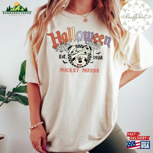 Mickey And Friends Checkered Disney Halloween Shirt Disneyland Group Family Party 2023 Classic T-Shirt