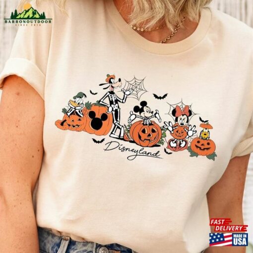 Mickey And Friends Halloween Shirt Disneyland Disneyworld Hoodie T-Shirt