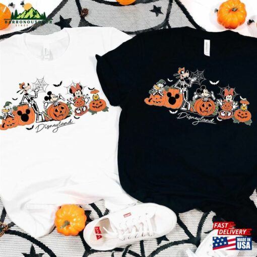 Mickey And Friends Halloween Shirt Disneyland Disneyworld Hoodie T-Shirt